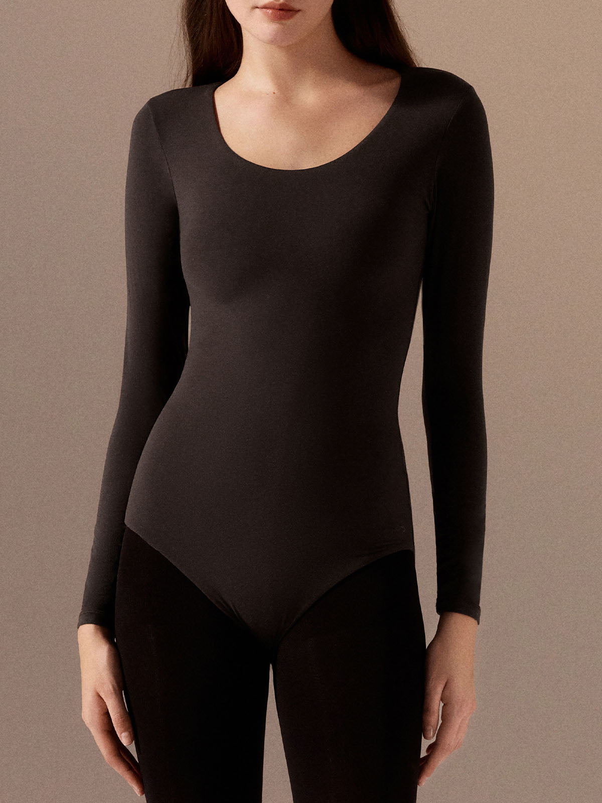 Long Sleeve Scoop Bodysuit