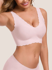 Seamless Wave Trimmed Deep V-Neck Bralette - Smart Size