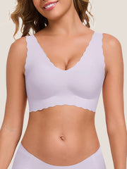 Seamless Wave Trimmed Deep V-Neck Bralette - Smart Size